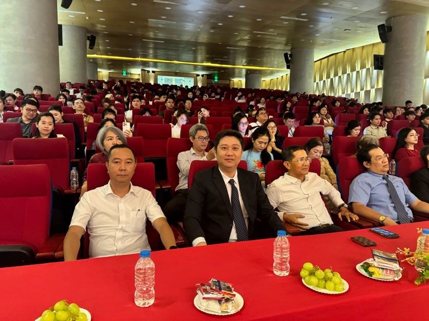luat su song thinh 1